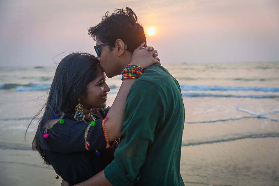 Sorted! The 6 Theme Guide To What To Wear in Goa For Your Pre-Wedding Shoot
